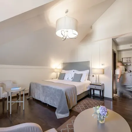 Bastion Heritage 4*