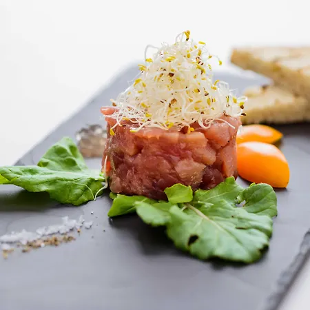 Bastion Heritage זאדאר