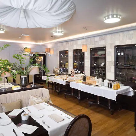 Bastion Heritage זאדאר