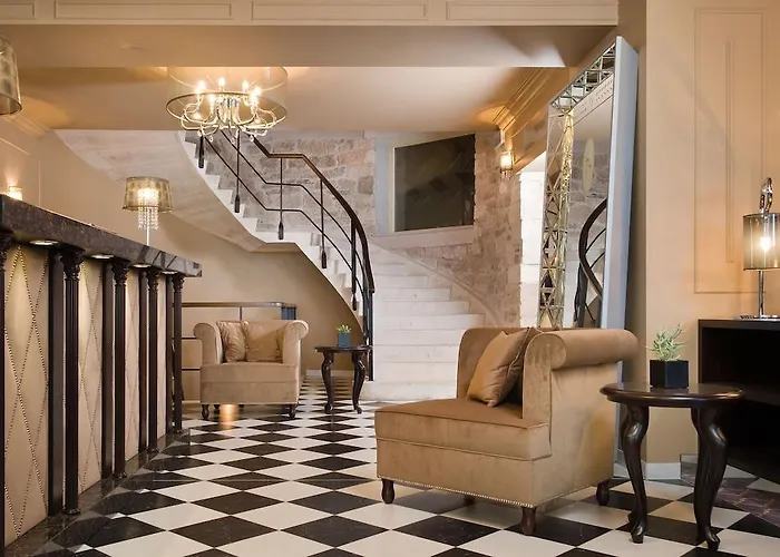 Отель Bastion Heritage Задар