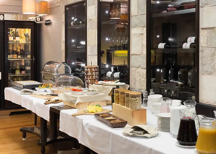 Отель Bastion Heritage Задар