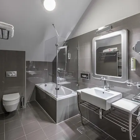 Szálloda Bastion Heritage Zára