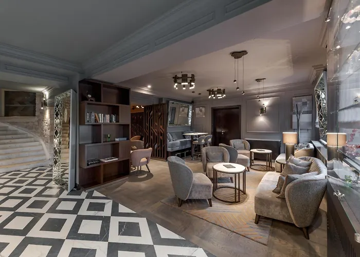 Bastion Heritage Hotel 4*